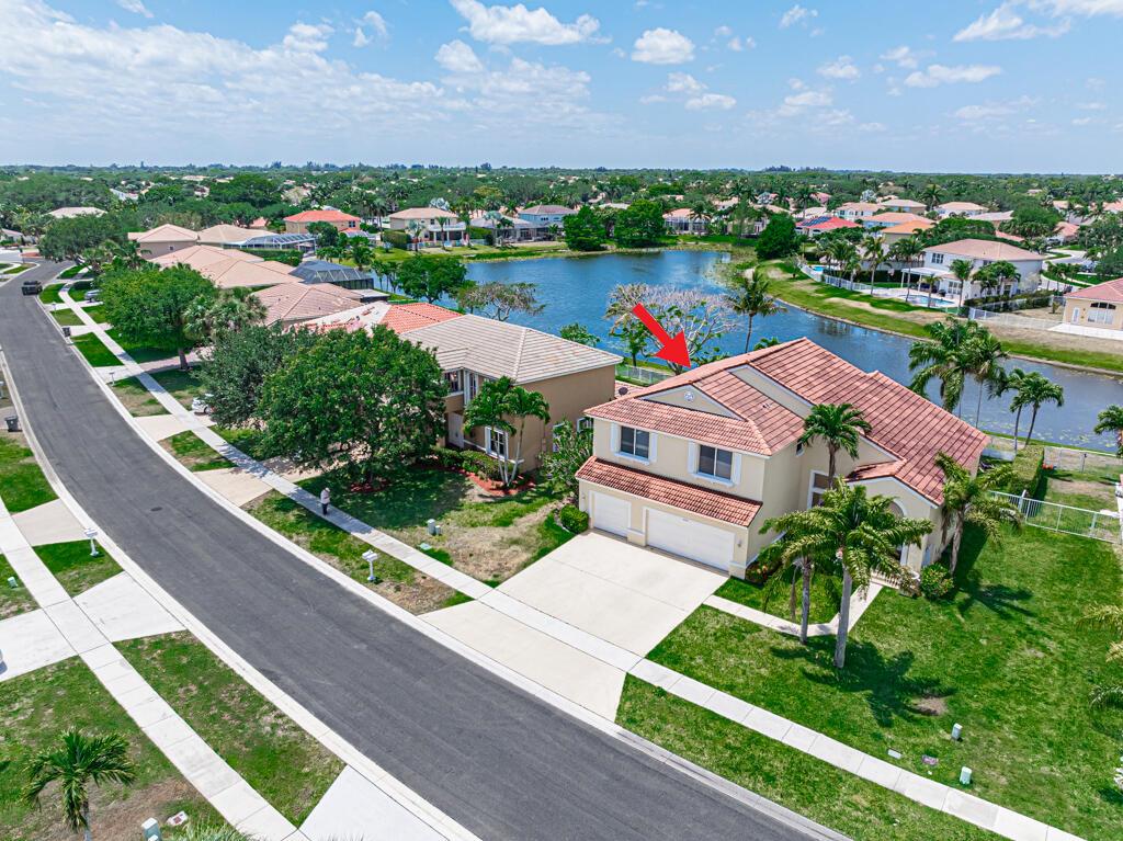 Sand Hills Cir, Lake Worth, FL 33463