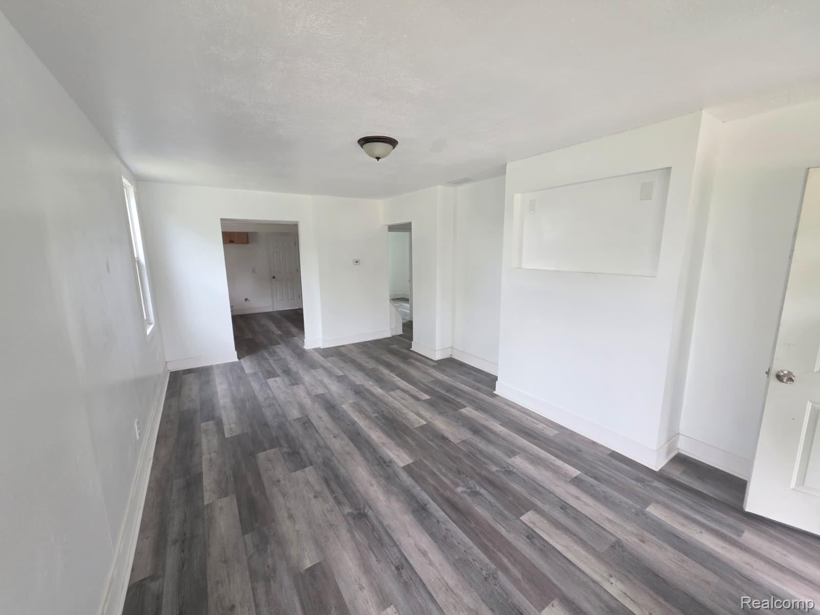 Residential Lease in Detroit 4