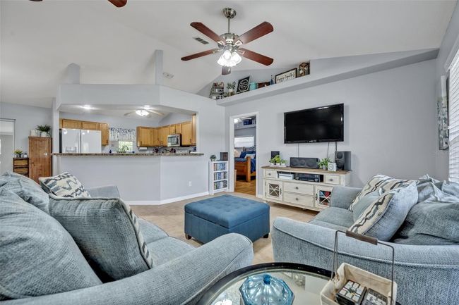 Living Room | Image 6