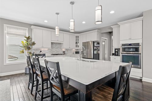 12598 84th Pl N, Maple Grove, MN, 55369-4787 | Card Image