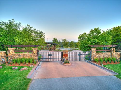 5603 Harper Creek Trail, Edmond, OK, 73034 | Card Image