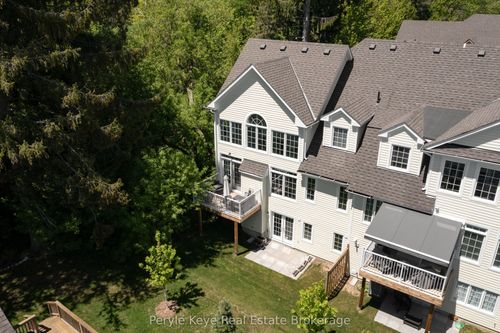 16 Leeds Crt, Bracebridge, ON, P1L0B7 | Card Image