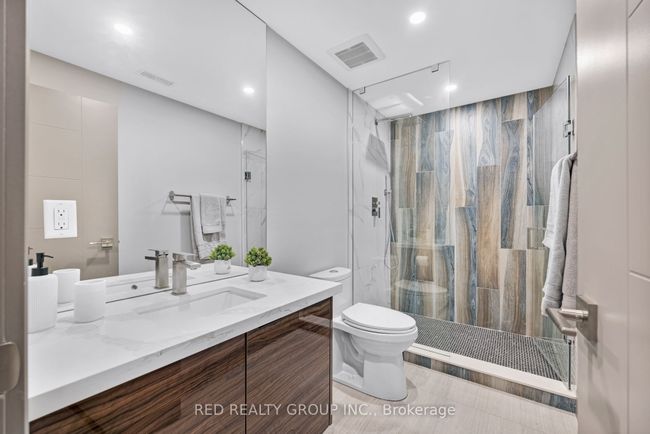 77 Millicent St, Home with 7 bedrooms, 3 bathrooms and null parking in Toronto ON | Image 30