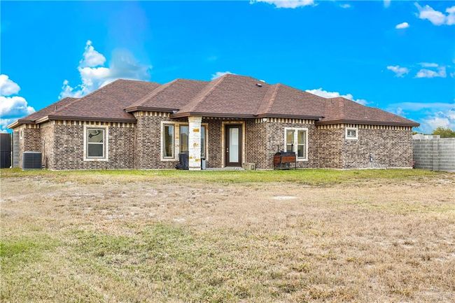 911 Platinum St, House other with 4 bedrooms, 3 bathrooms and 2 parking in Palmview TX | Image 20