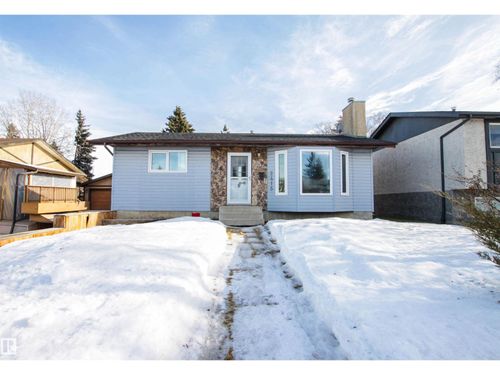 2415 49a St Nw, Edmonton, AB, T6L3X2 | Card Image