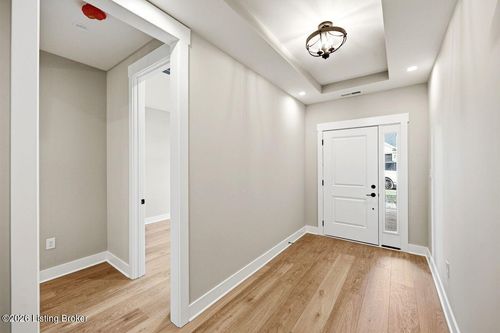 14717 Stable Gate Pl, Louisville, KY, 40299-2015 | Card Image