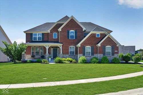 11137 Glen Avon Way, Zionsville, IN, 46077-1287 | Card Image
