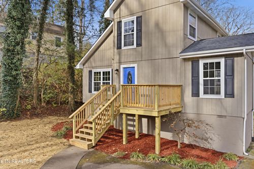 4007 Garden Dr, Knoxville, TN, 37918-3502 | Card Image