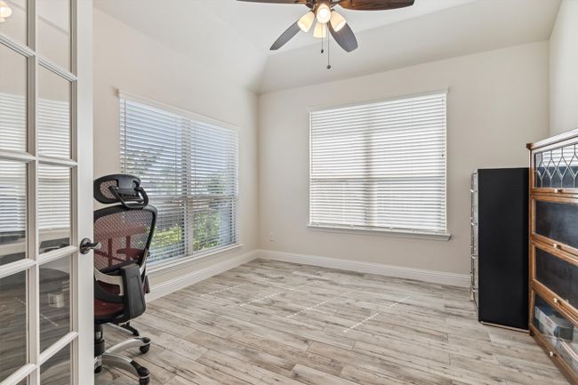 Office with french doors | Image 8