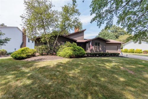 500 Miner Rd, Highland Heights, OH, 44143-1573 | Card Image