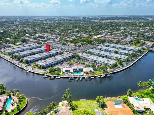 apt-331-130 Cypress Club Dr, Pompano Beach, FL, 33060-4721 | Card Image