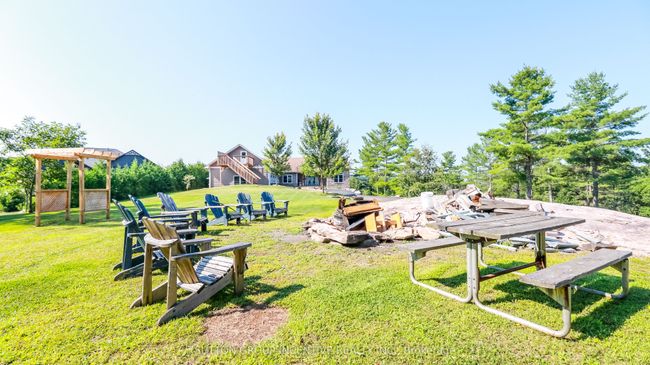 65 Big Sound Rd, House other with 7 bedrooms, 5 bathrooms and 24 parking in Nobel ON | Image 8