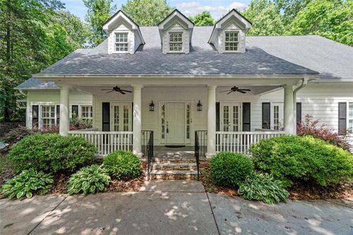 2058 Sewanee Ct, Villa Rica, GA, 30180-4062 | Card Image