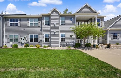 103-3048 E Stillwater Landing, Urbana, IL, 61802 | Card Image