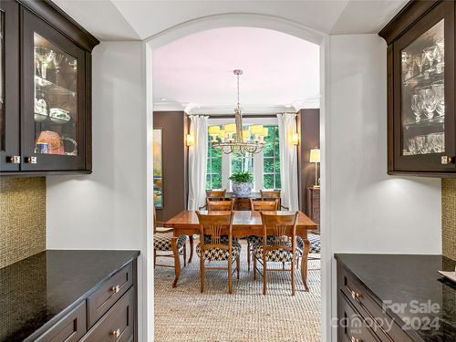 51 Robinhood Rd, Asheville, NC, 28804-1635 | Card Image