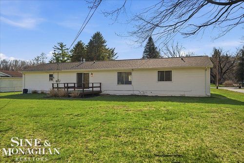 3770 Pollina Ave, Fort Gratiot, MI, 48059-4139 | Card Image