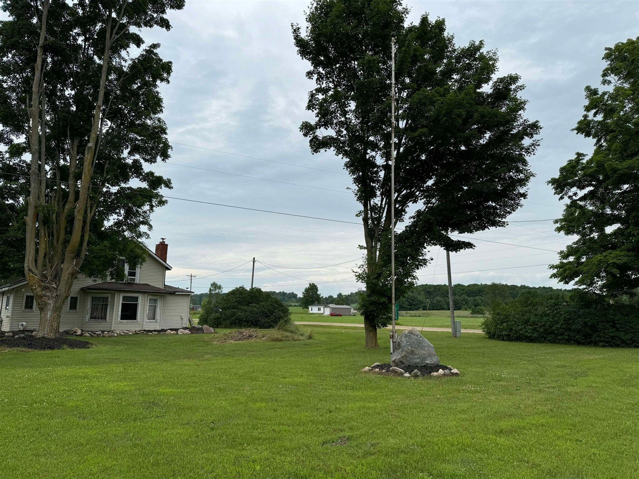 Schofield Rd, Hersey, MI 49639