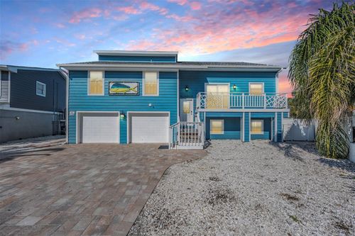 330 6th Ave, Indian Rocks Beach, FL, 33785-2550 | Card Image