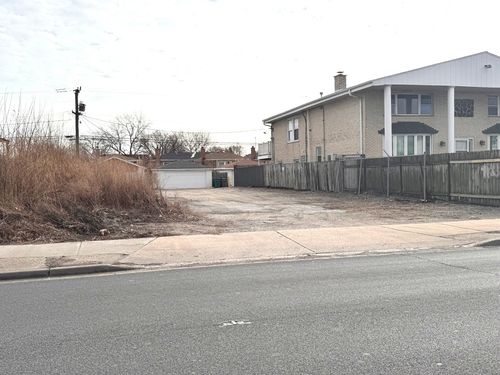 4825 S Central Ave, Chicago, IL, 60638-1532 | Card Image