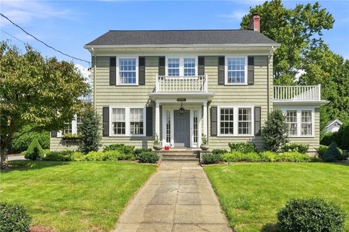 7 Elton Rd, Barrington, RI, 02806-1506 | Card Image