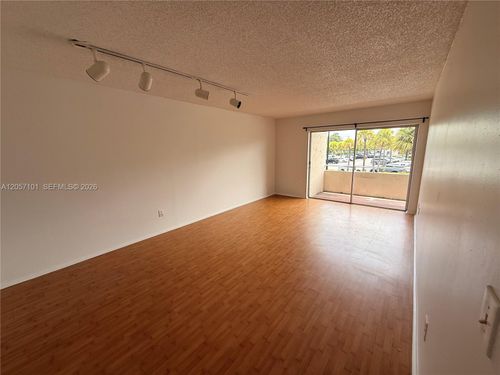 d-208-7747 Sw 86th St, Miami, FL, 33143-7296 | Card Image