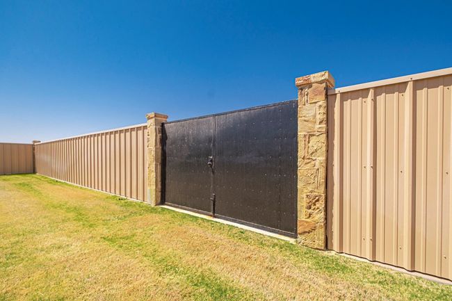7113 E County Road 114, House other with 4 bedrooms, 4 bathrooms and 3 parking in Midland TX | Image 62