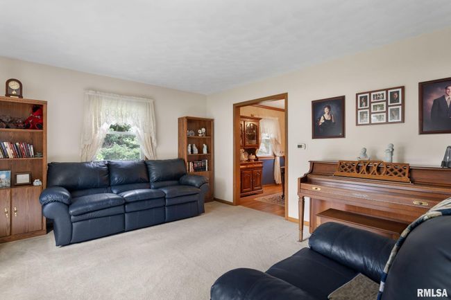 6 Crestview Dr, House other with 4 bedrooms, 3 bathrooms and null parking in Coal Valley IL | Image 4