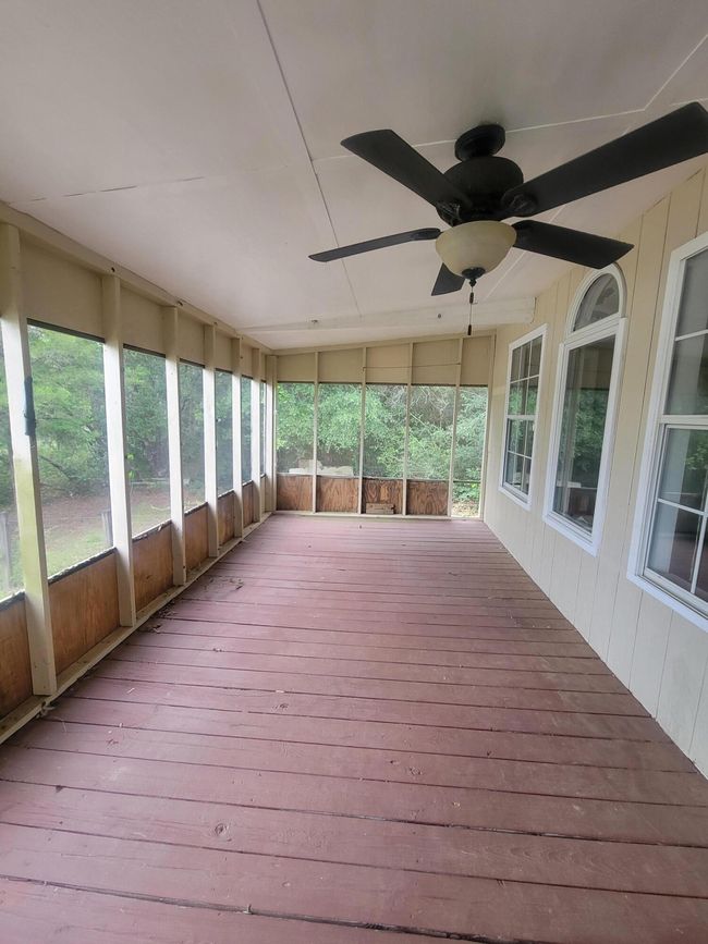 Front screen porch | Image 7