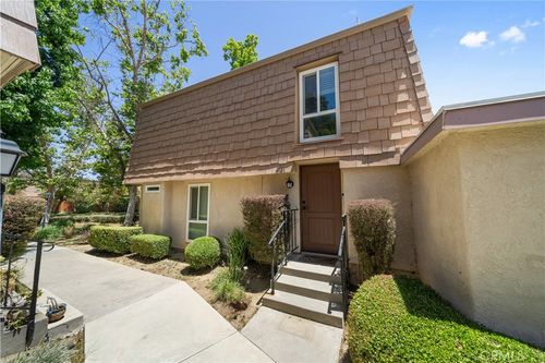 4131 Yankee Dr, Agoura Hills, CA, 91301-3524 | Card Image
