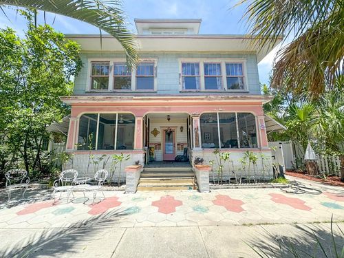 421 10th Ave N, ST PETERSBURG, FL, 33701-1648 | Card Image