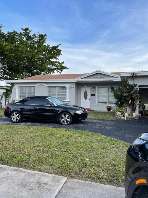 6812 Doral, North Lauderdale, FL, 33068-3718 | Card Image