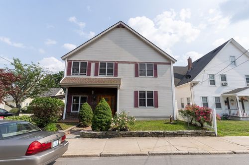 1-135 Main St, Blackstone, MA, 01504-2343 | Card Image