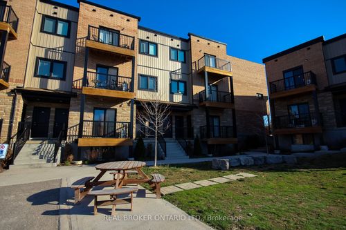 2b-164 Heiman St, Kitchener, ON, N2M0B8 | Card Image