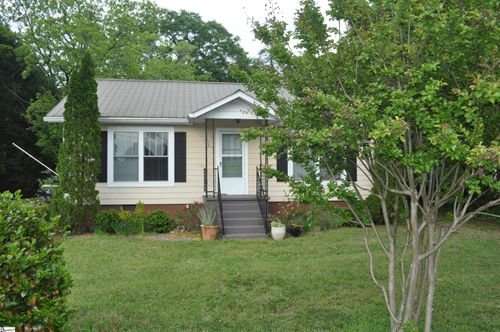 412 N Oak Ave, Landrum, SC, 29356-1224 | Card Image