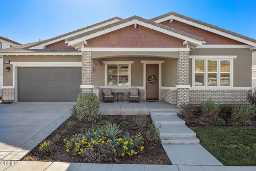 390 Rose St, Fillmore, CA, 93015-2088 | Card Image