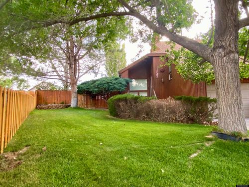 1265 Midwest Dr, Green River, WY, 82935-5525 | Card Image