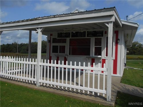 11634 Route 16, Delevan, NY, 14042-9782 | Card Image