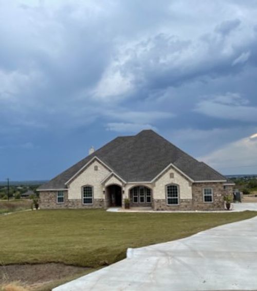 1013 Sky Ct, Weatherford, TX, 76085-8139 | Card Image