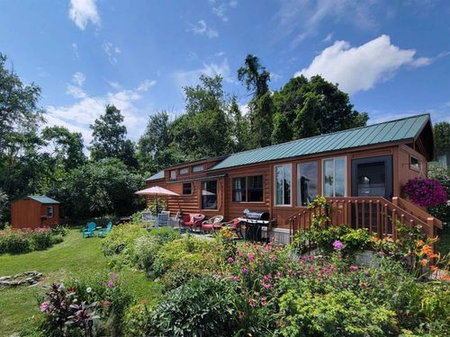 48 Island Cir, South Hero, VT, 05486 | Card Image