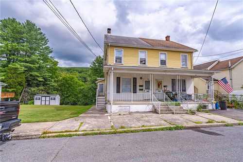 1-512 South St, Jim Thorpe, PA, 18229-2415 | Card Image