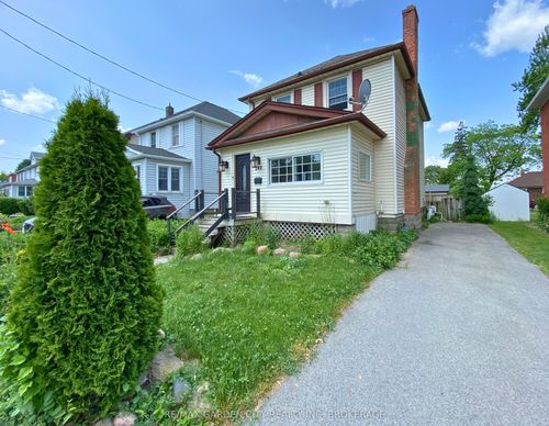 243 Geneva St, Saint Catharines, ON, L2R4R2 | Card Image