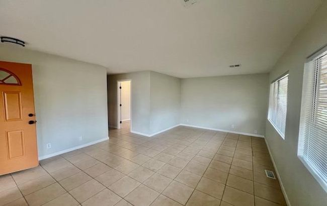 SPC-1 - 841 W Brannan Island Rd, Home with 2 bedrooms, 2 bathrooms and null parking in Isleton CA | Image 4