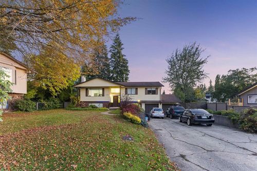 21334 Campbell Ave, Maple Ridge, BC, V2X7G6 | Card Image