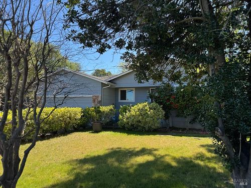 1291 Sirah Court, Ukiah, CA, 95482 | Card Image