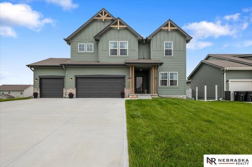 9601 S 184th Ter, Omaha, NE, 68136-6538 | Card Image