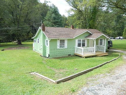 1626 Cleghorn Valley Rd, Marion, VA, 24354-6059 | Card Image