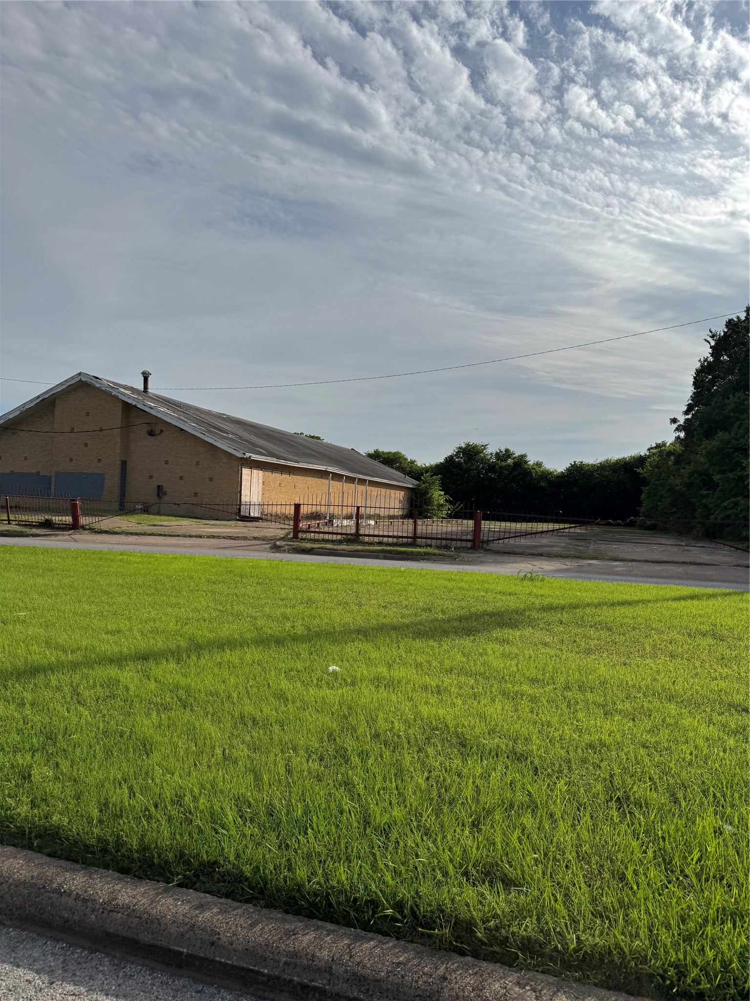Commercial Sale in Dallas 4