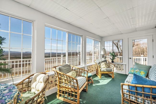 959 Presidential Hwy, House other with 8 bedrooms, 8 bathrooms and null parking in Jefferson NH | Image 29