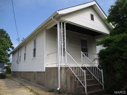 971 Dammert Ave, Saint Louis, MO, 63125-1827 | Card Image