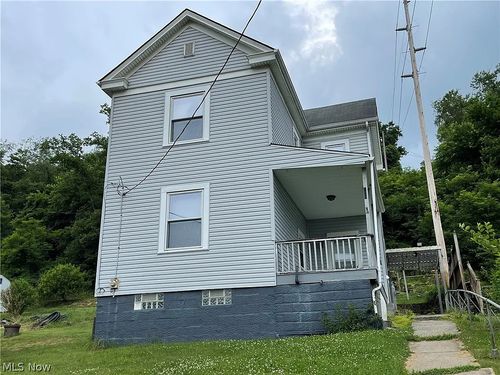 213 Smithfield St, Dillonvale, OH, 43917-6801 | Card Image